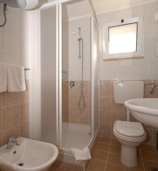 בית מלון כפרי Horizont Resort