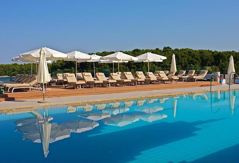 בית מלון כפרי Horizont Resort