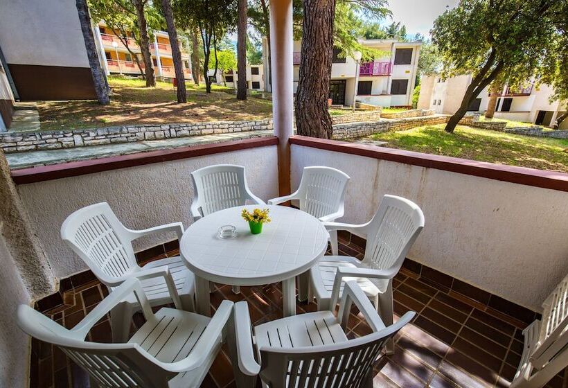 בית מלון כפרי Horizont Resort