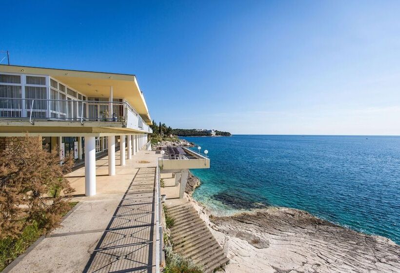 בית מלון כפרי Horizont Resort