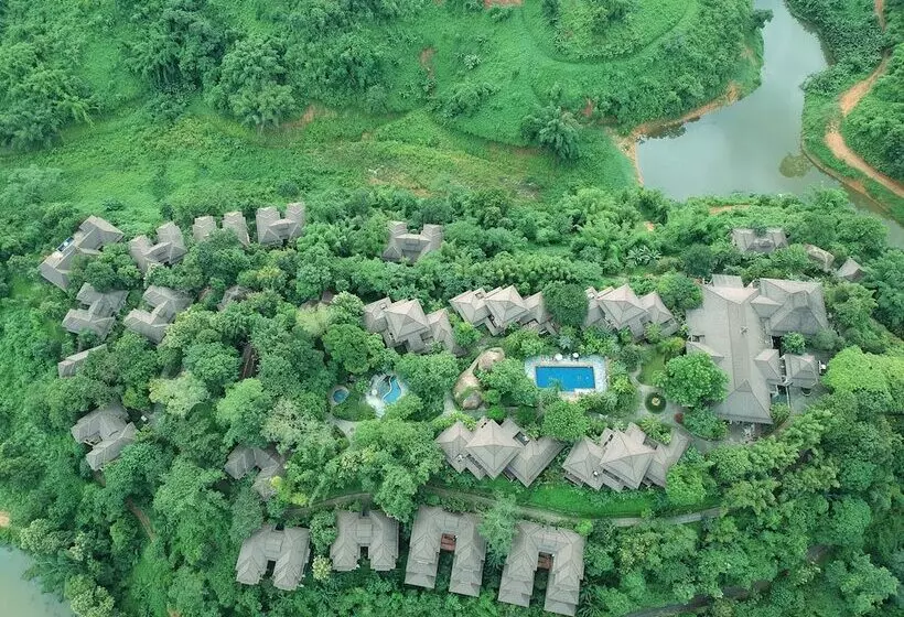 Hotelli Katiliya Mountain Resort And Spa