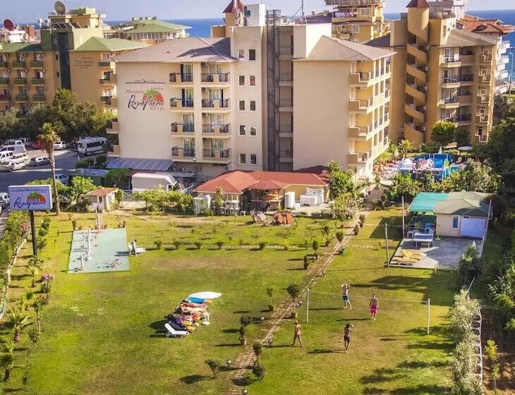 בית מלון כפרי Kleopatra Royal Palm