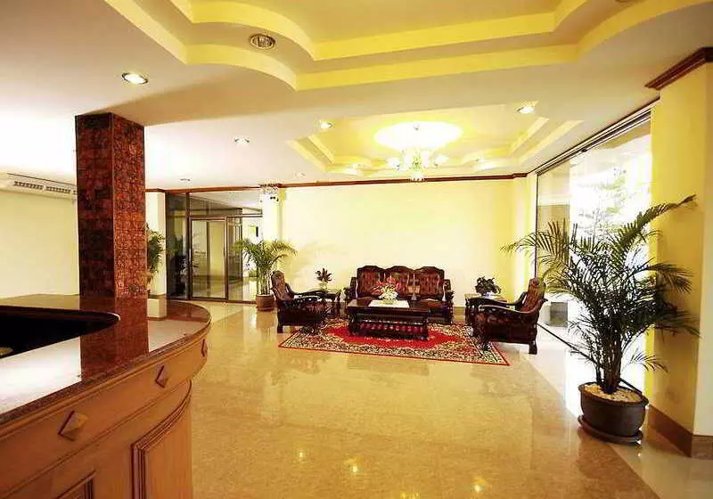 هتل Krabi Phetpailin