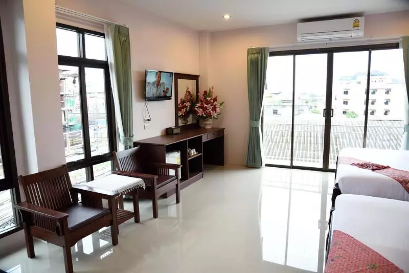 هتل Krabi Phetpailin