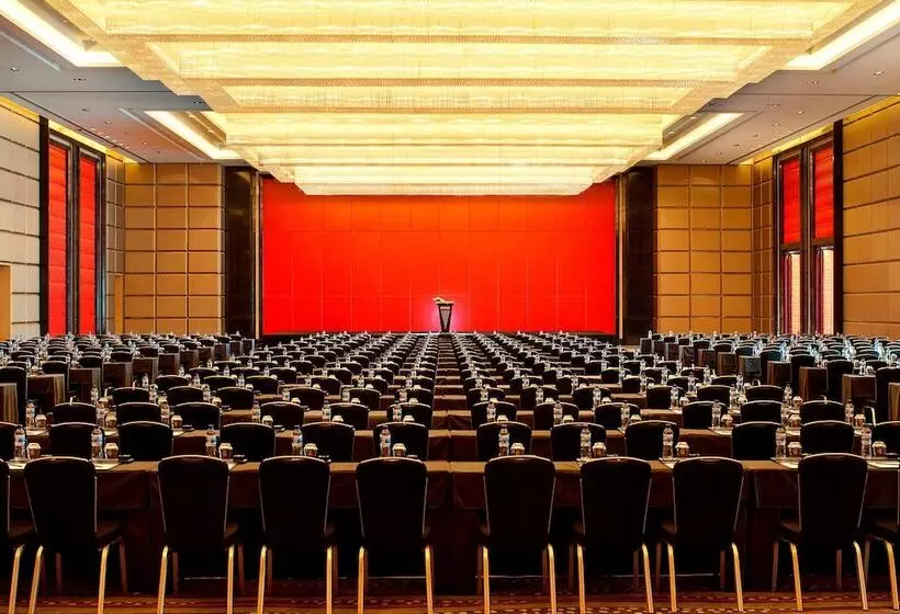 Hotel Le Méridien Qingdao