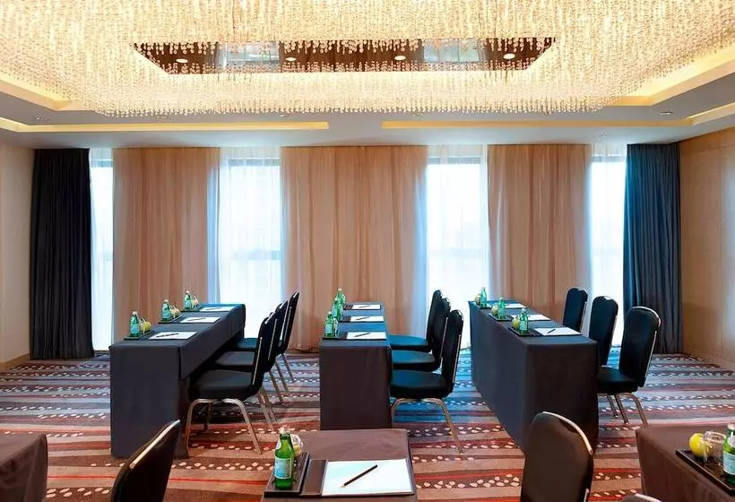 Hotel Le Méridien Qingdao