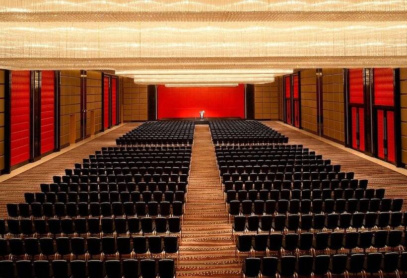 ホテル Le Méridien Qingdao