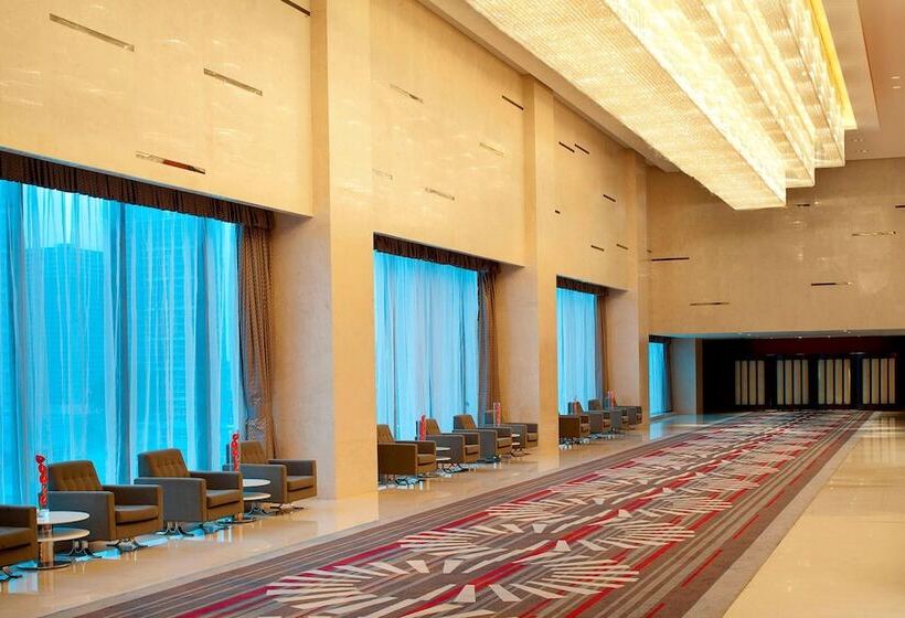 ホテル Le Méridien Qingdao