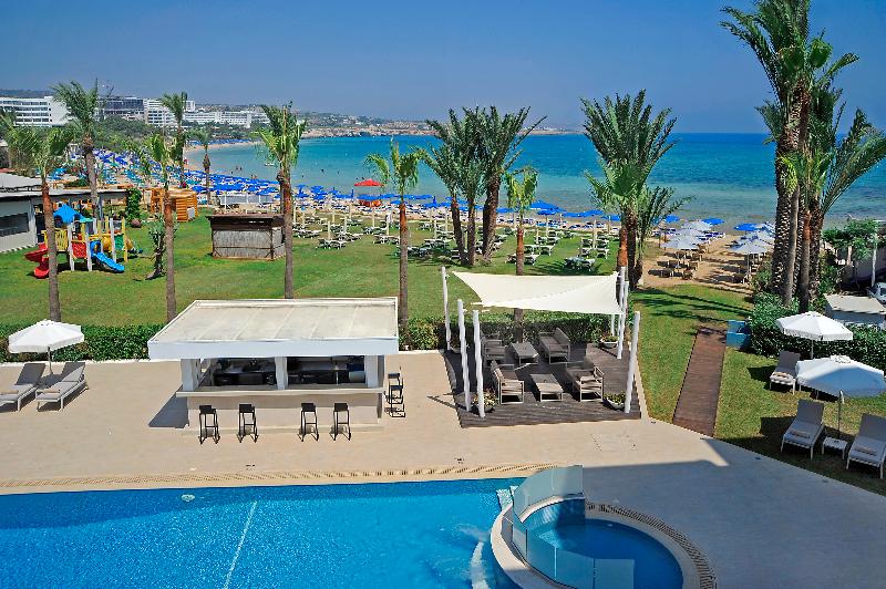 בית מלון כפרי Okeanos Beach Boutique