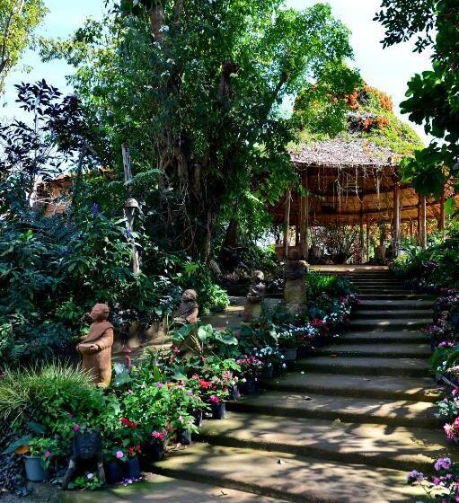 فندق Phu Chaisai Chiang Rai Mountain Resort