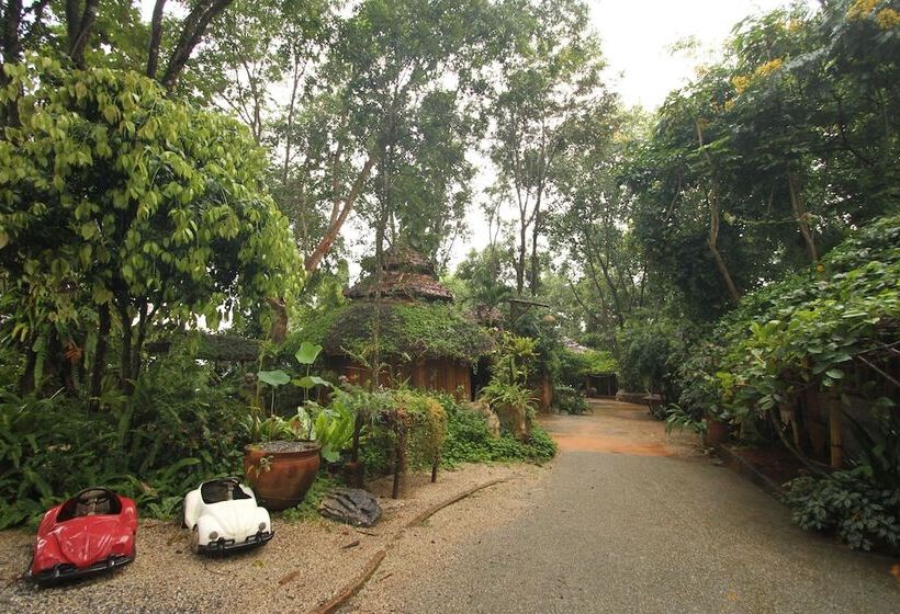 فندق Phu Chaisai Chiang Rai Mountain Resort