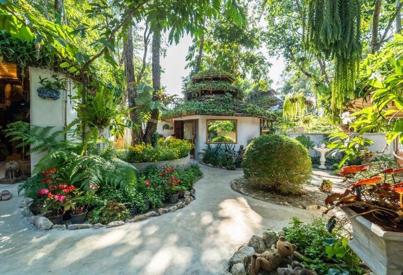 فندق Phu Chaisai Chiang Rai Mountain Resort