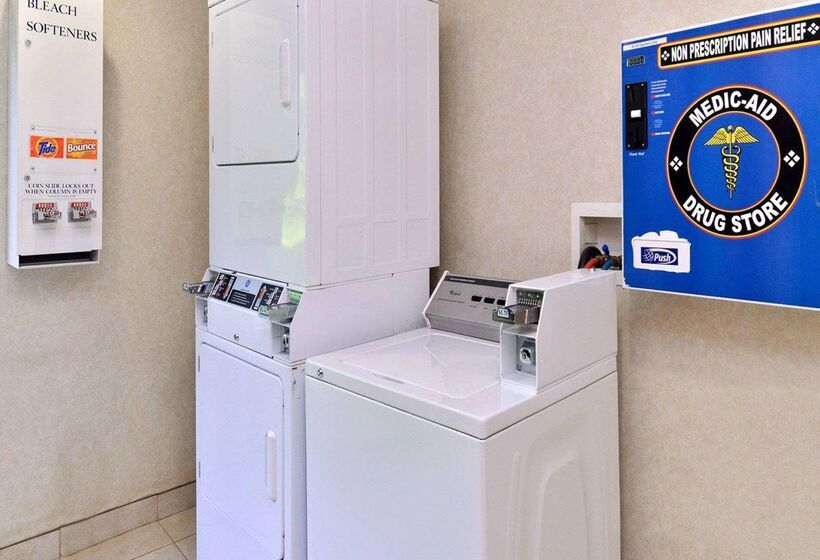 בית מלון כפרי Quality Suites