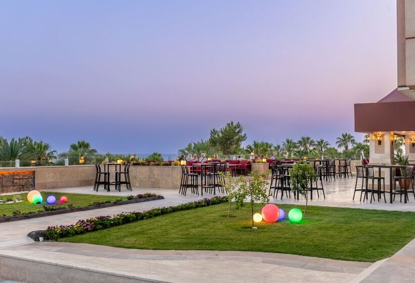 Отель Sentido Kamelya Selin Luxury Resort & Spa