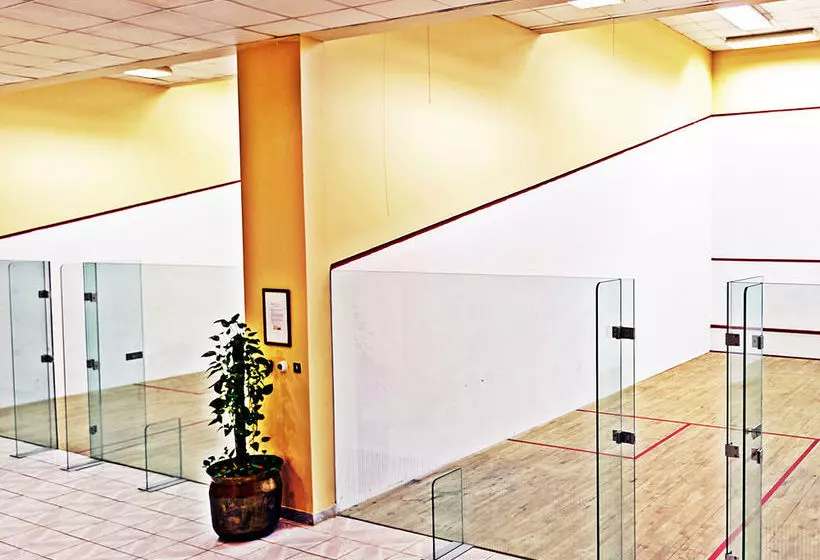 Отель Swiss-Belresort Ghantoot