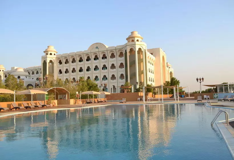 Отель Swiss-Belresort Ghantoot