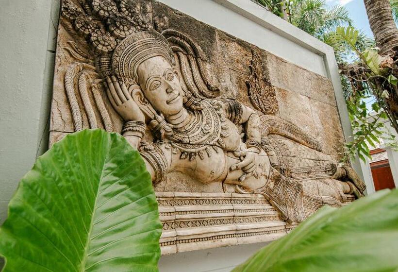 فندق The Bell Pool Villa Resort Phuket