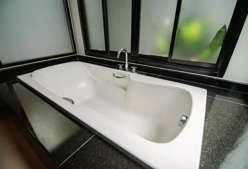 호텔 The Bell Pool Villa Resort Phuket