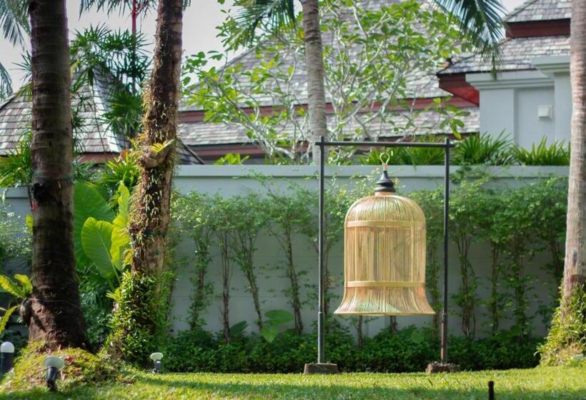 فندق The Bell Pool Villa Resort Phuket