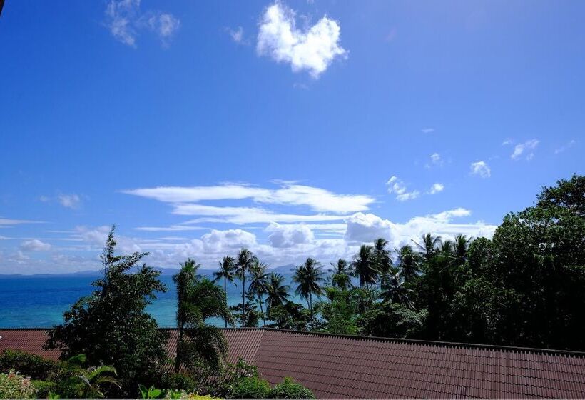 Koh Ngai Cliff Beach Resort