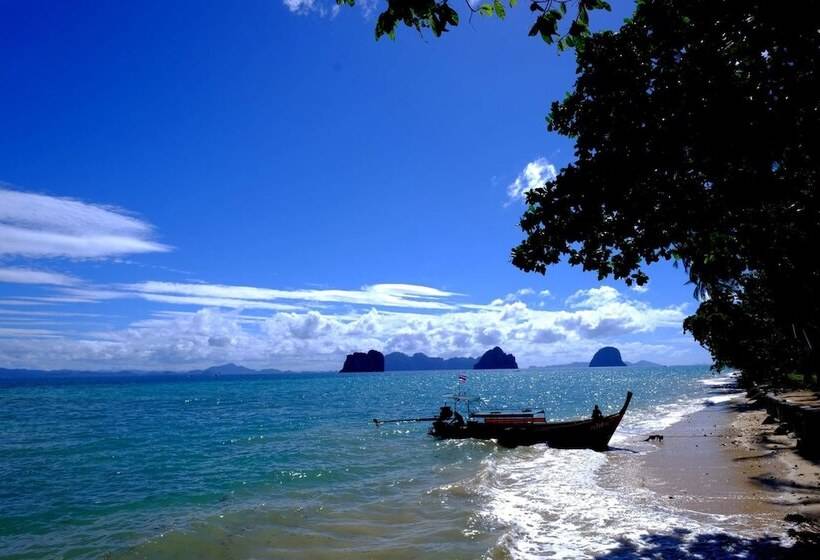 Koh Ngai Cliff Beach Resort