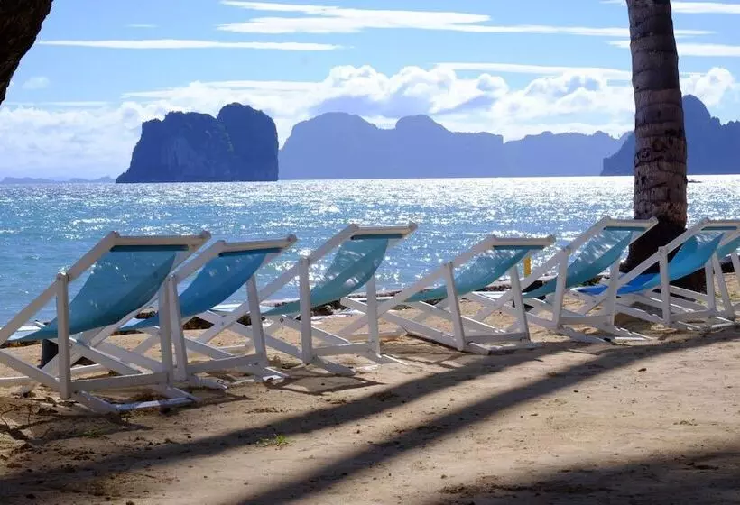 Koh Ngai Cliff Beach Resort