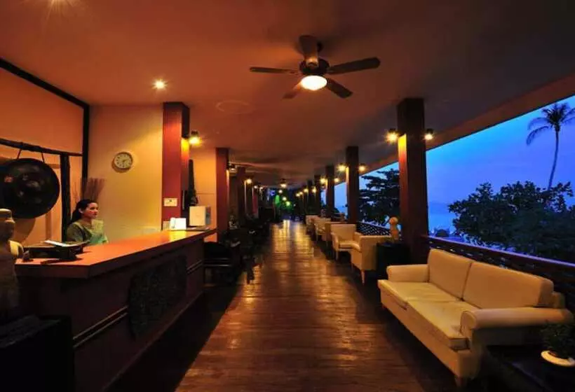 Koh Ngai Cliff Beach Resort