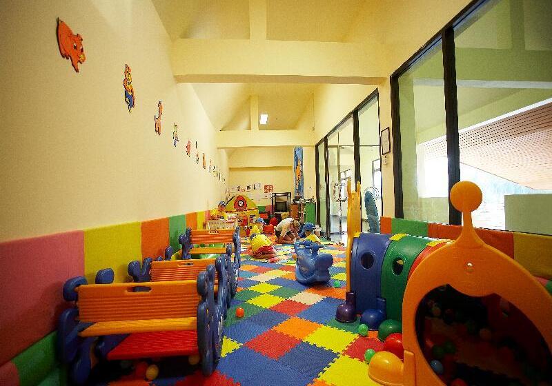 Chada Lanta Beach Resort   Sha Extra Plus