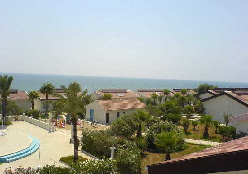 Long Beach Hotel & Villas