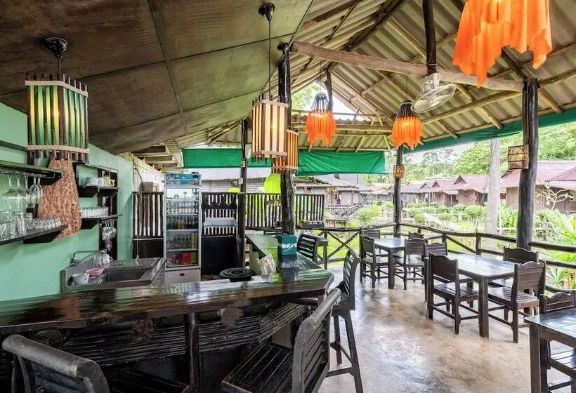 Mook Lanta Eco Resort