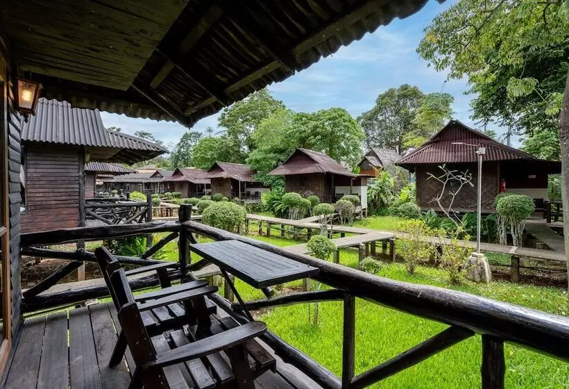 Mook Lanta Eco Resort