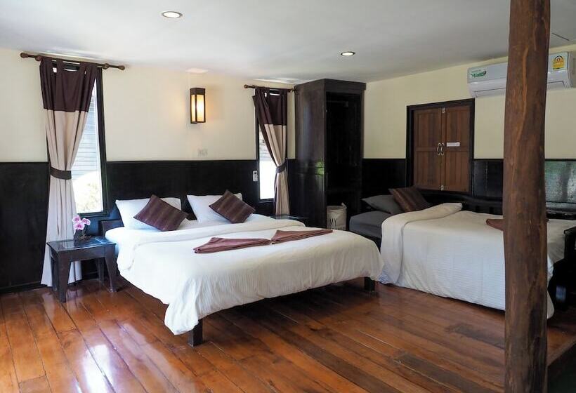 Mook Lanta Eco Resort