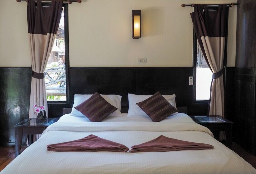 Mook Lanta Eco Resort