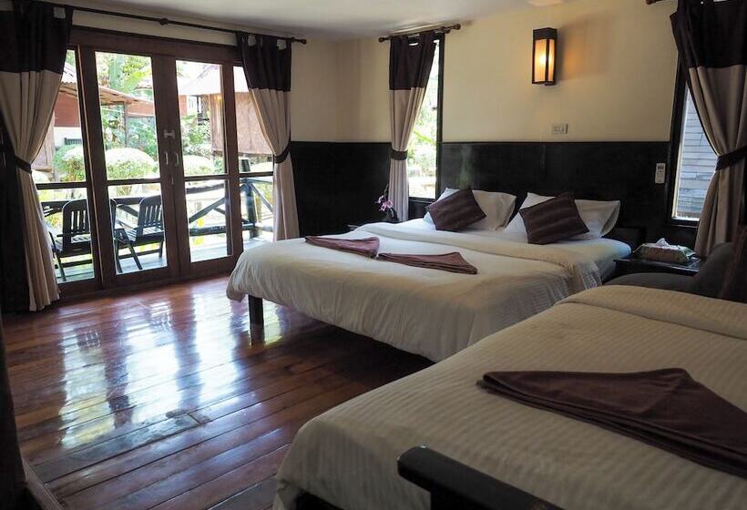 Mook Lanta Eco Resort