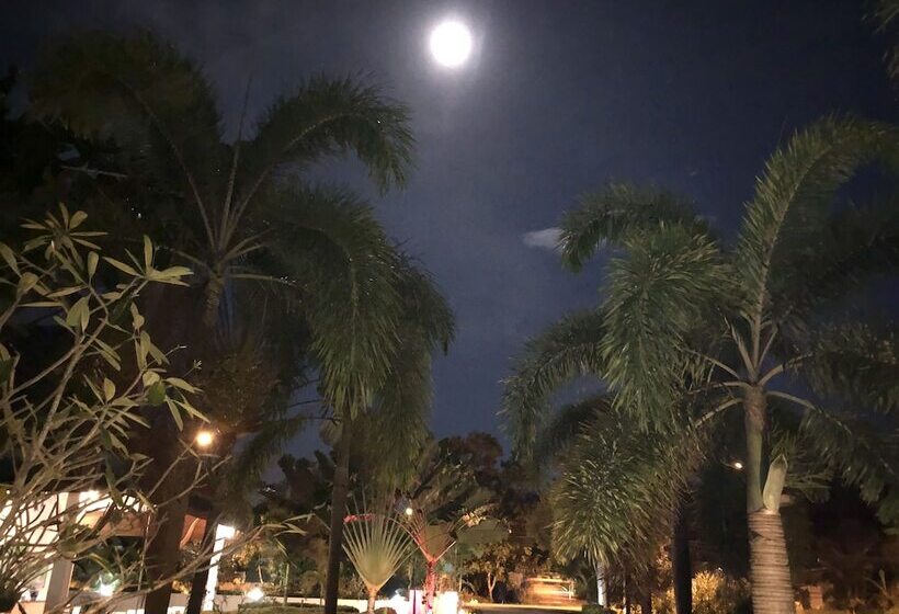 Nadivana Serviced Apartments