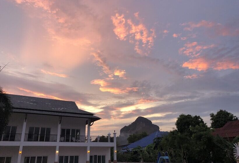 Nadivana Serviced Apartments