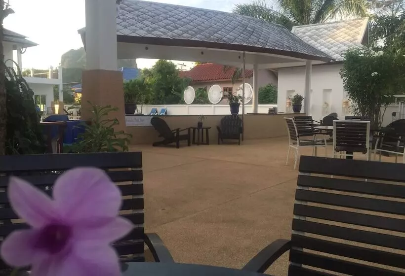 Nadivana Serviced Apartments