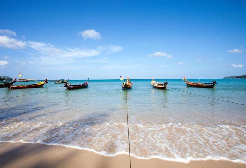 Radisson Resort And Suites Phuket