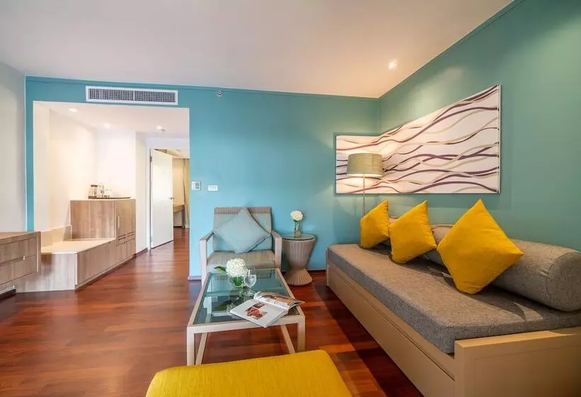 Radisson Resort And Suites Phuket