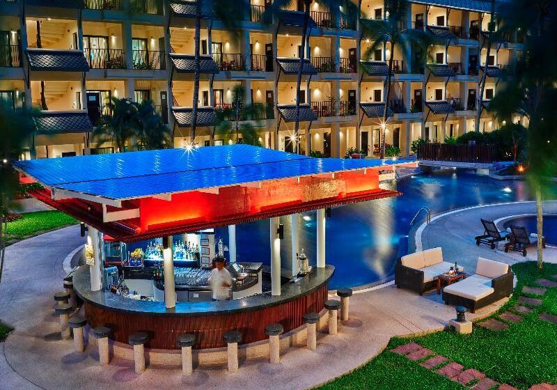 Radisson Resort And Suites Phuket