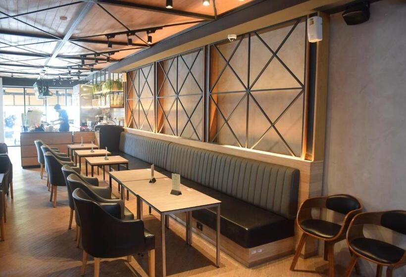 منتجع Kokotel Krabi Ao Nang