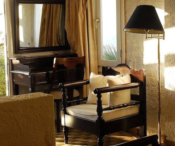 منتجع Lassion Golden Bay