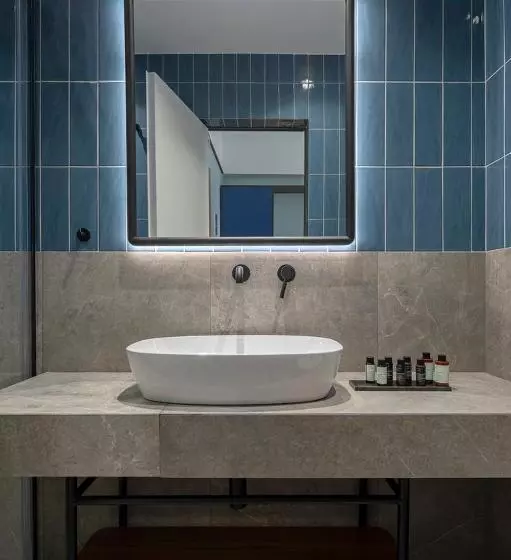 Acro Urban Suites