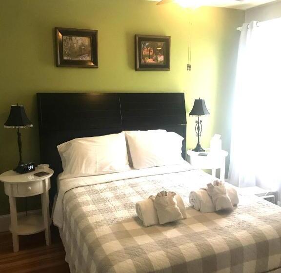 민박 The John Randall House