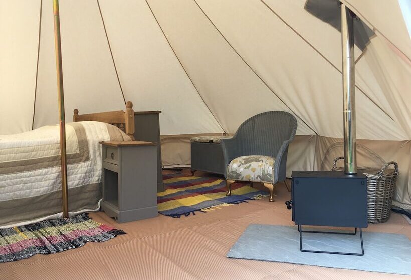 Glamping At The Homestead   Ensuite Bell Tent