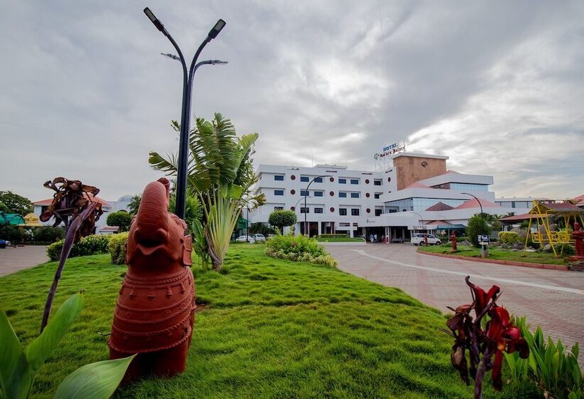 Hotel Dfront Golden Palace