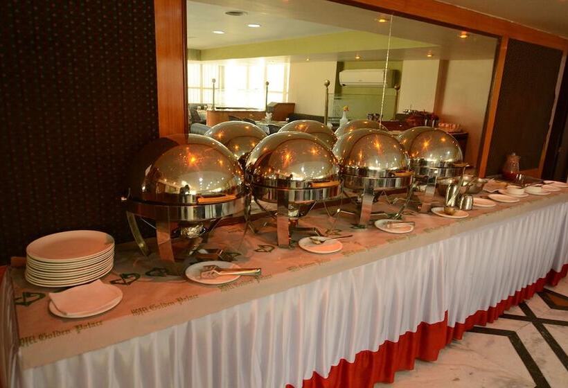 Hotel Dfront Golden Palace