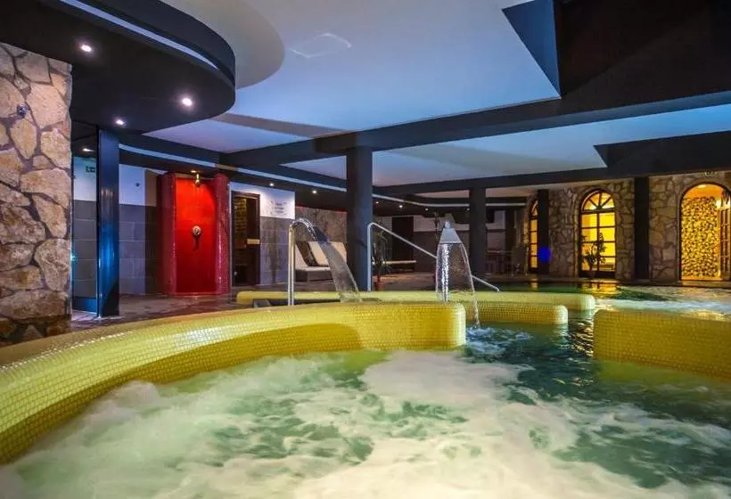 Hotelli Palota Lillafured