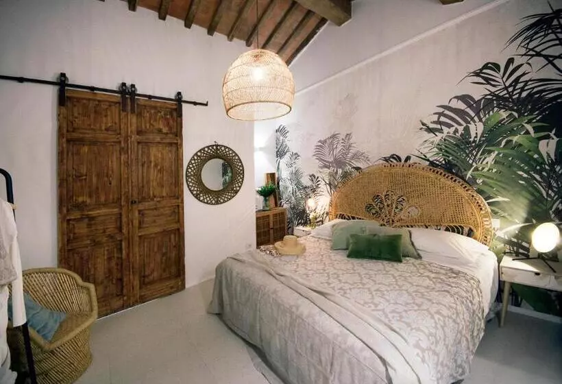 田舎風ホテル Agriturismo La Via Dell Oliviera