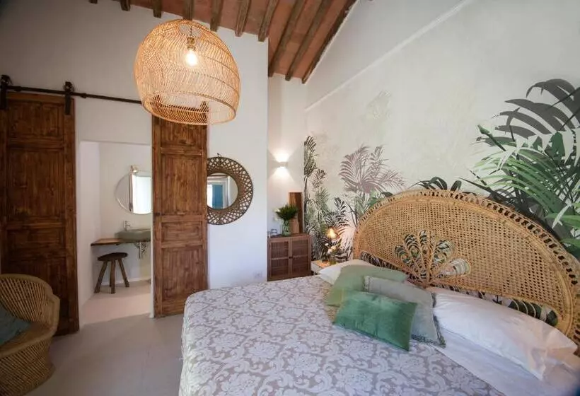 田舎風ホテル Agriturismo La Via Dell Oliviera